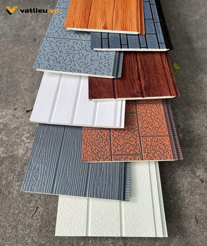 Tấm Panel tôn xốp Haroma có đa dạng mẫu mã